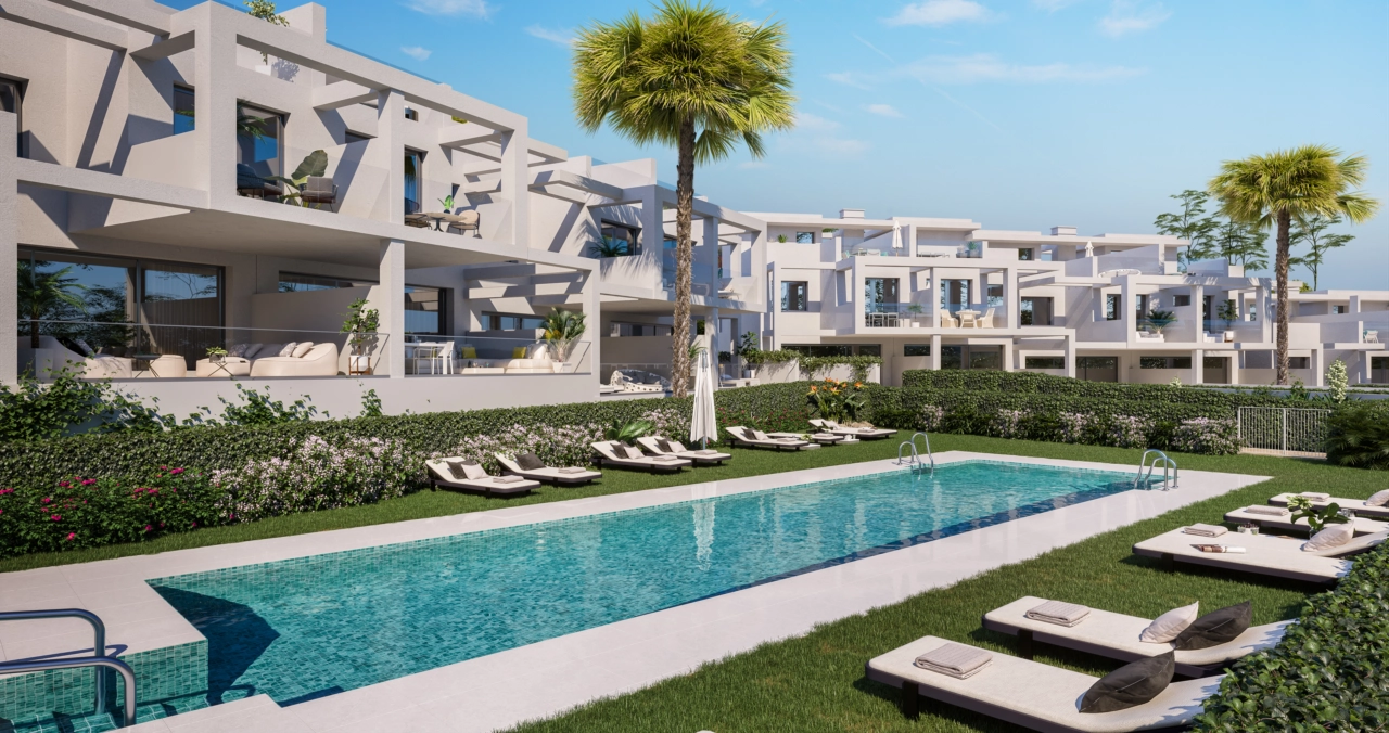 De vackert anlagda gemensamma trädgårdarna och den stora poolen erbjuder ett underbart utrymme för boende att koppla av.