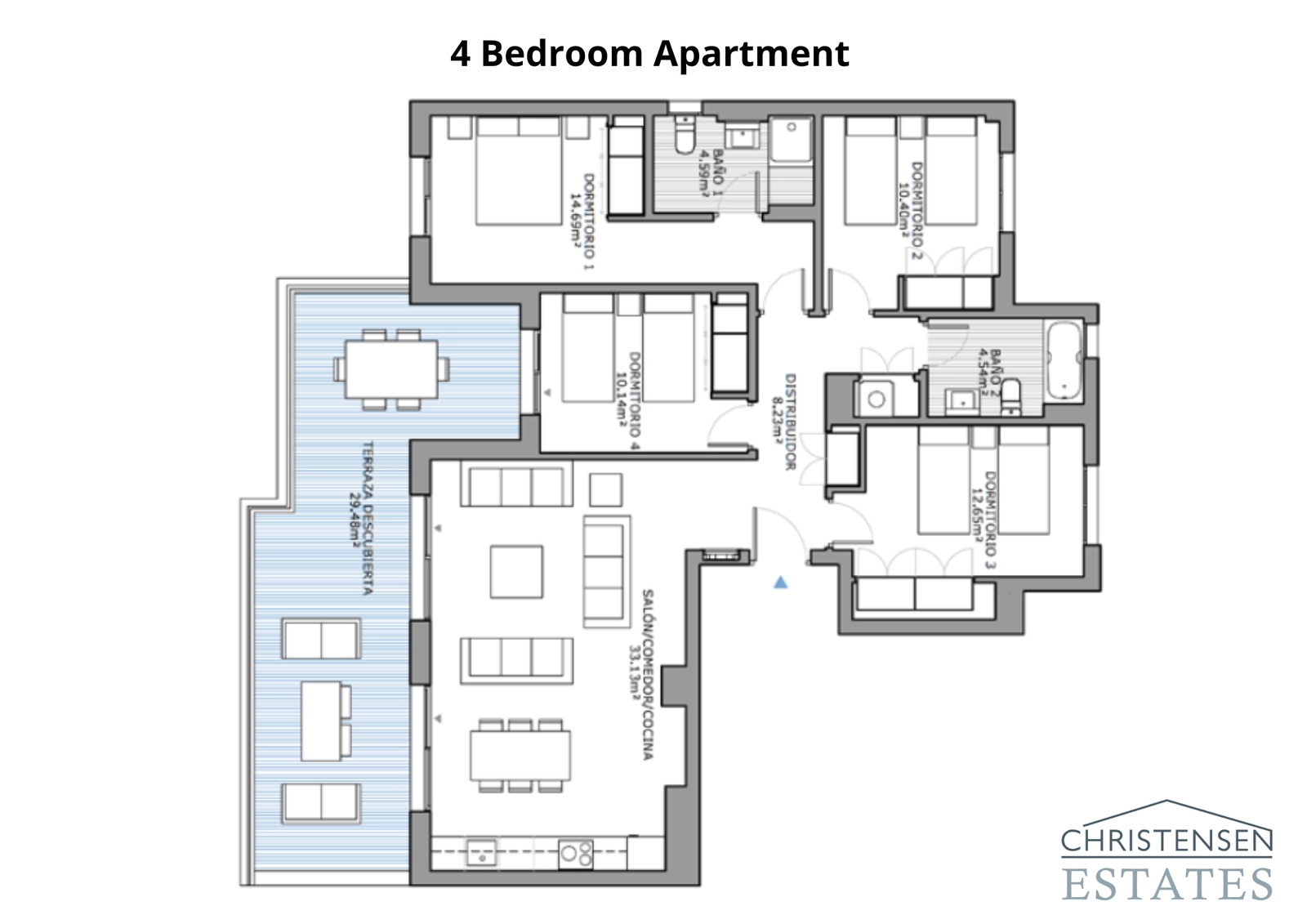 Planlösningen med fyra sovrum erbjuder exceptionellt utrymme för familjelivet, kombinerar öppna ytor med privata reträtter och en stor terrass.