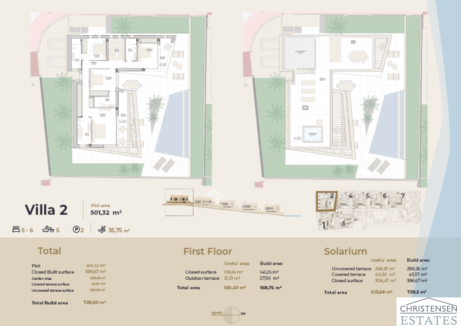 Planlösningarna för Villa 2:s övervåning, med flera sovrumssviter och ett stort taksolarium.