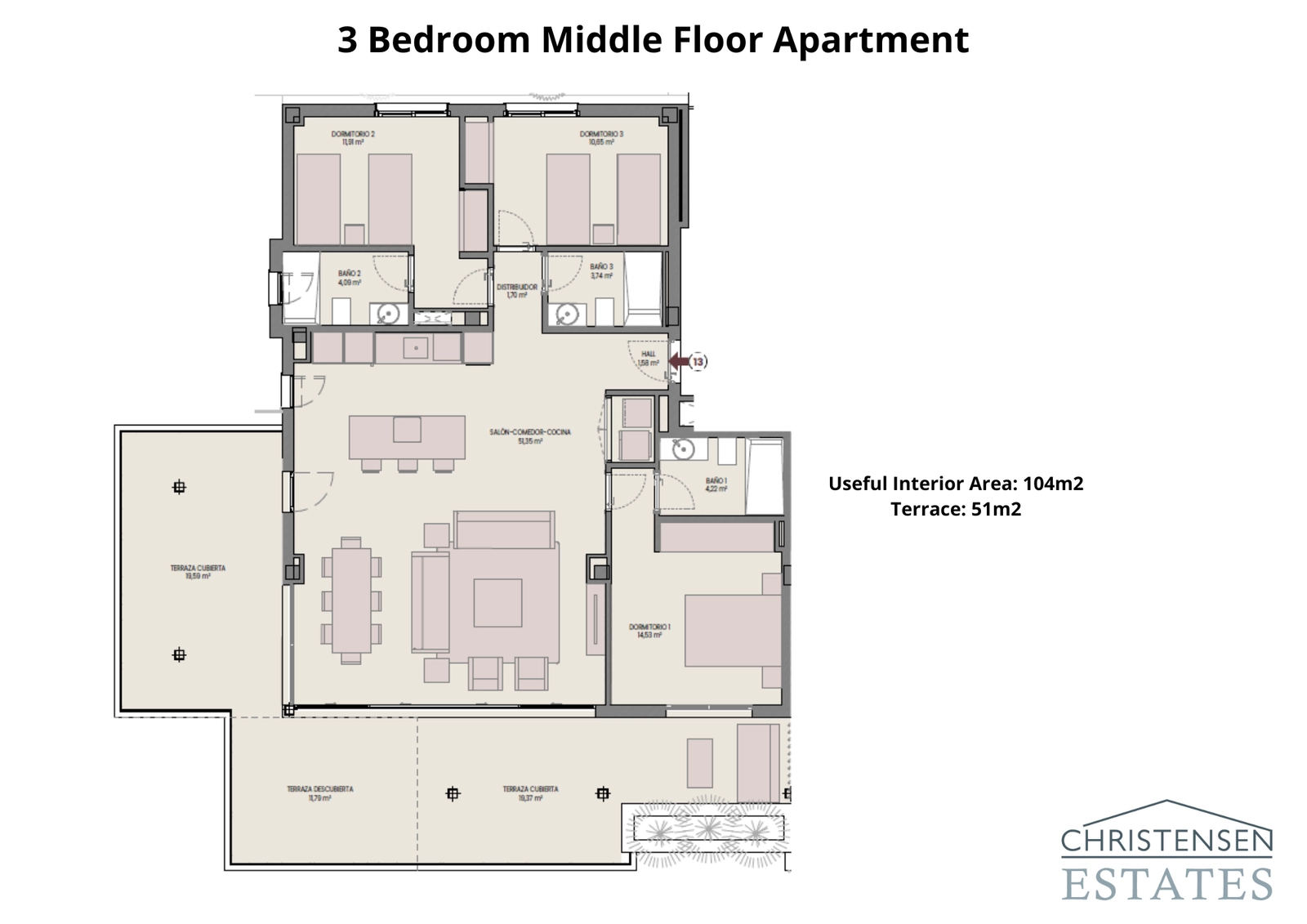 Planlösningen för denna trerumslägenhet på mellanplan har en öppen vardagsrumsdel och en generös terrass för att njuta av utsikten och klimatet.