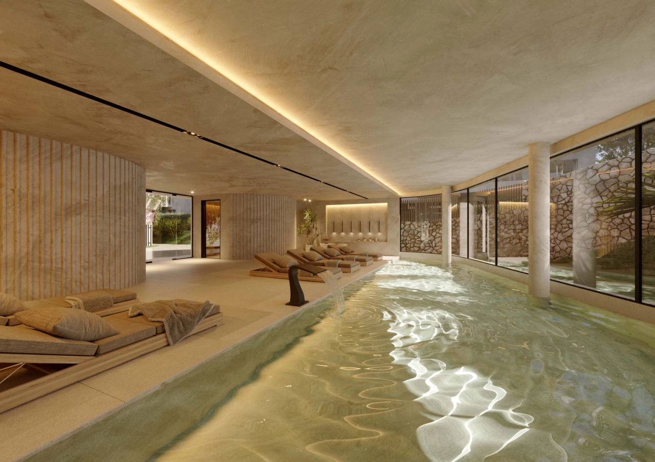 Inomhus spa-avdelningen har en uppvärmd pool och avslappningssängar, vilket erbjuder de boende en fridfull flykt.