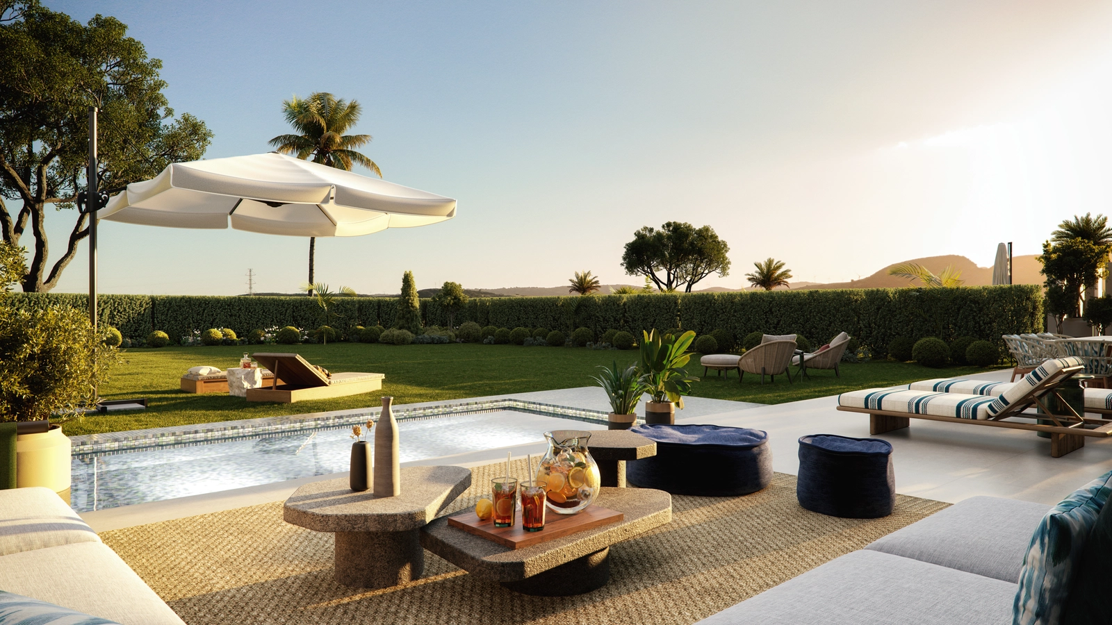 Utvalda bostäder på bottenvåningen har privata trädgårdar och pooler för ultimat avkoppling.