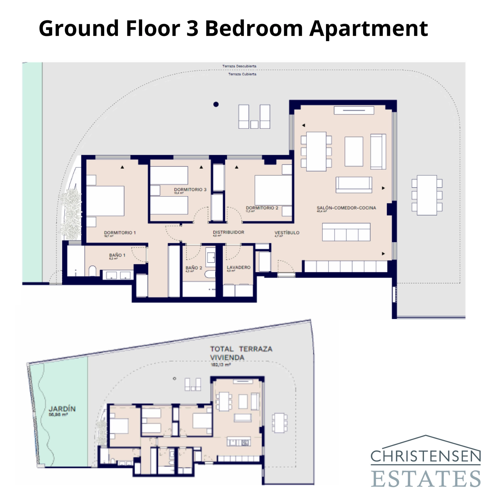 En planlösning för en lägenhet med tre sovrum på bottenvåningen, som framhäver den stora privata trädgården och den täckta terrassen.